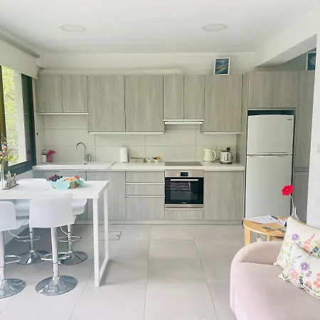 דירה Riverside קאלופאנאיוטיס