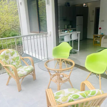 Riverside Apartment *