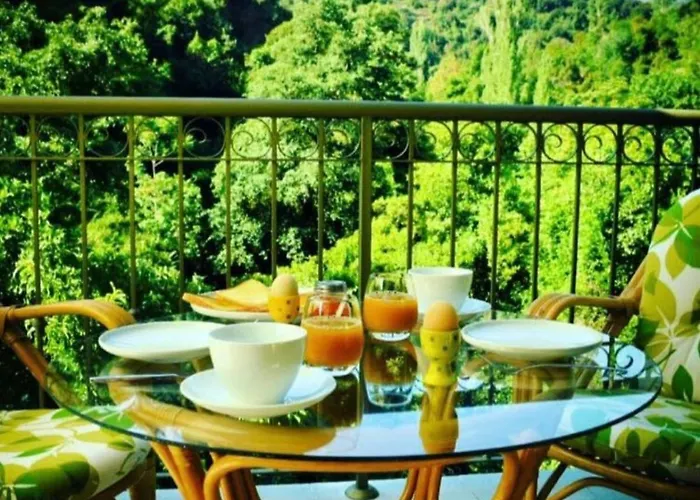 Riverside Apartmán Kalopanagiotis